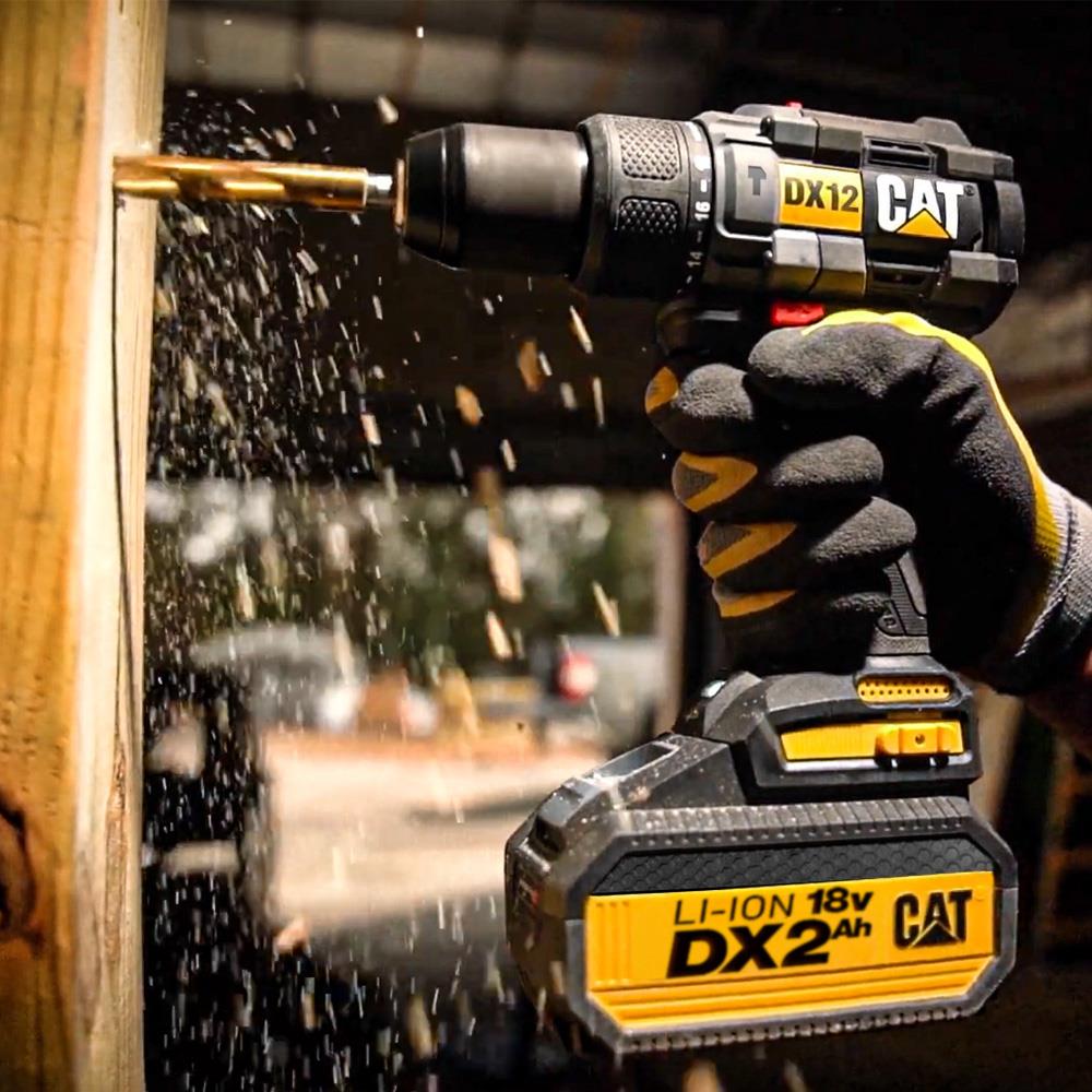 CAT DX12 18Volt/2.0Ah Li-ion Çift Akülü Kömürsüz Profesyonel Şarjlı Darbeli Matkap - . Görsel