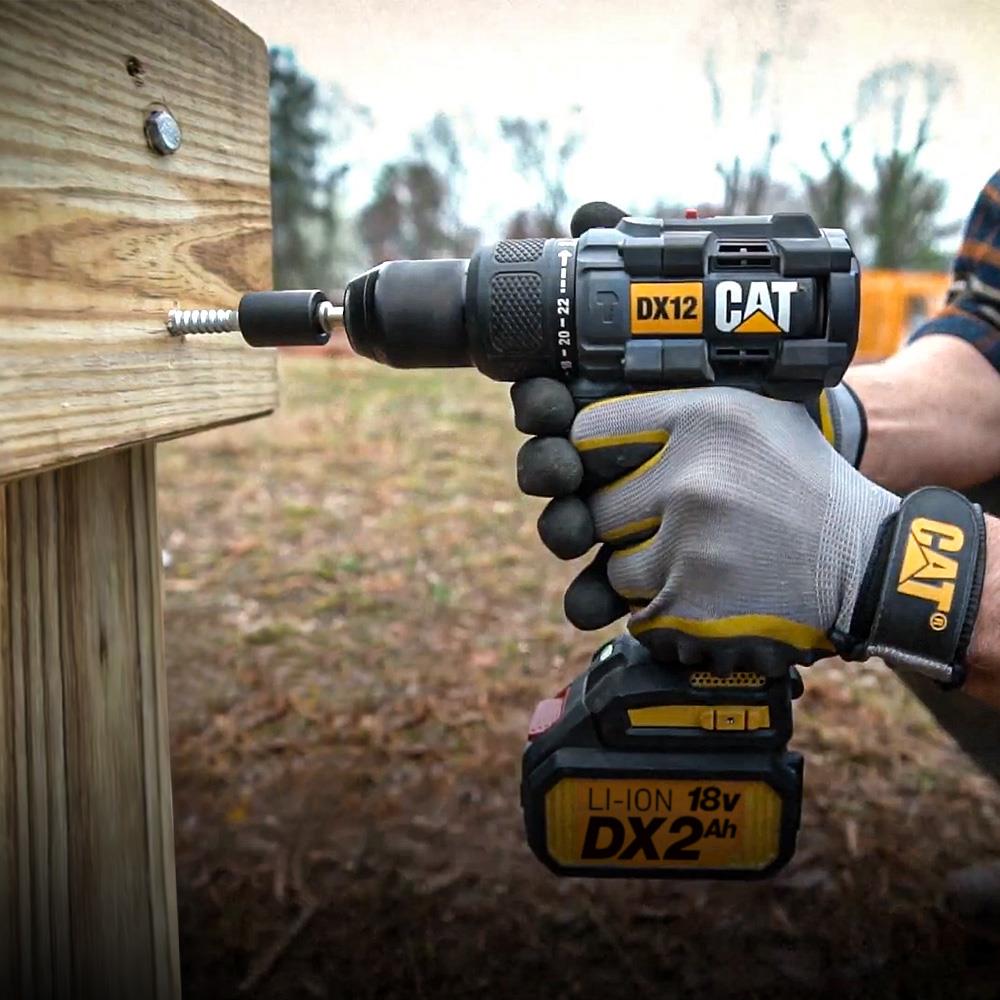 CAT DX12 18Volt/2.0Ah Li-ion Çift Akülü Kömürsüz Profesyonel Şarjlı Darbeli Matkap - . Görsel
