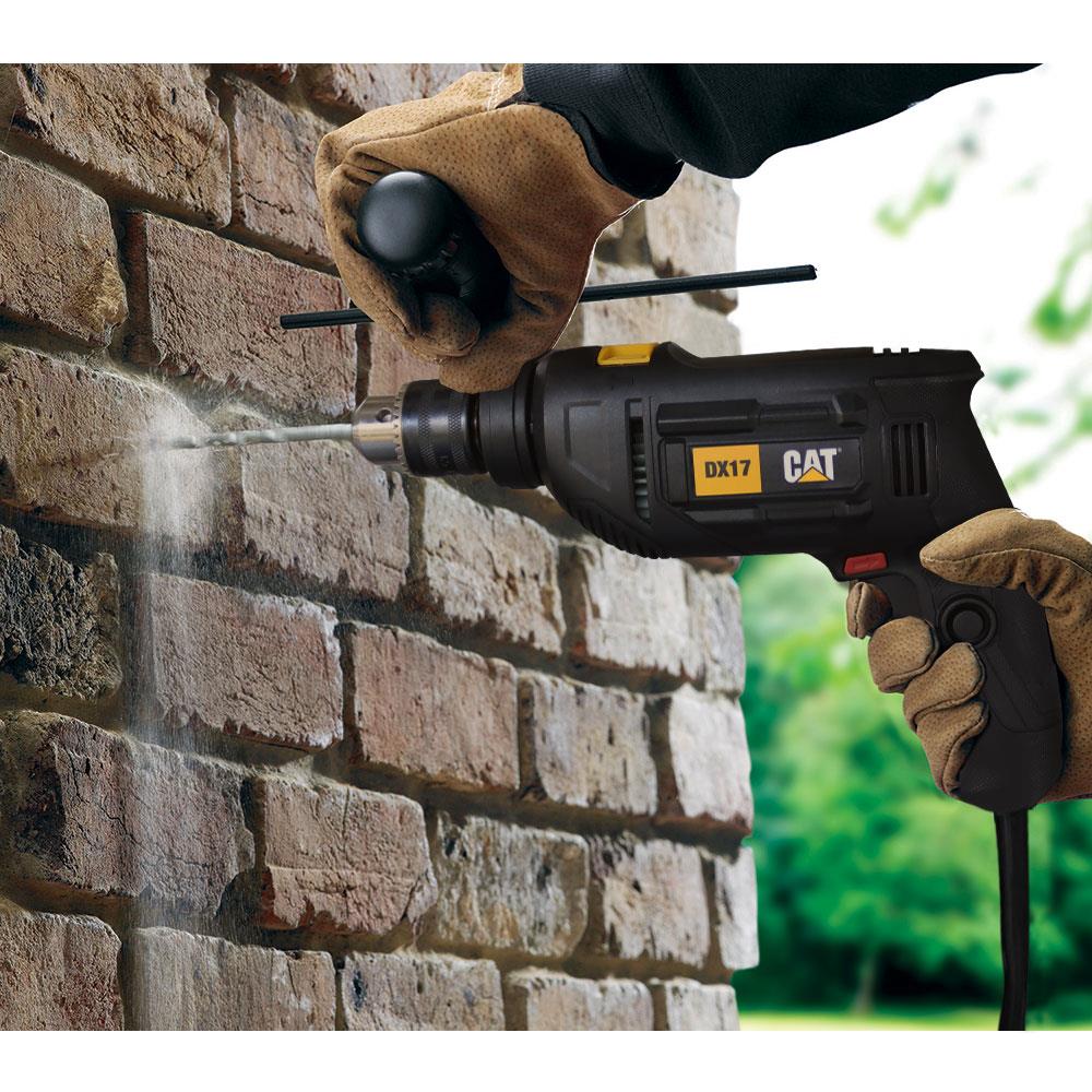 CAT DX17.1 750Watt 13mm Profesyonel Darbeli Matkap + 8 Parça Aksesuar - . Görsel