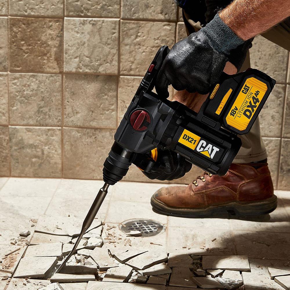CAT DX21 18Volt 4.0Ah 2.2J Li-ion Çift Akülü Şarjlı SDS-Plus Kırıcı/Delici - . Görsel