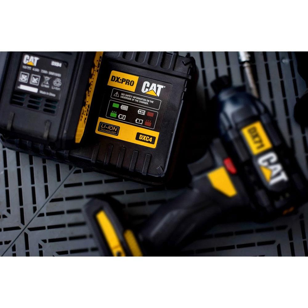 CAT DXC4 18Volt Li-ion ONE FOR ALL Profesyonel Hızlı Akü Şarj Cihazı - . Görsel