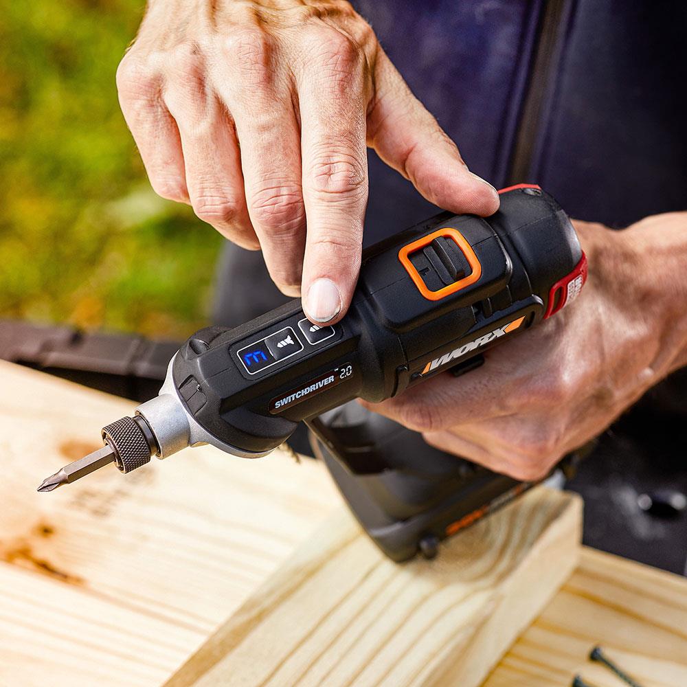 WORX WX177 20Volt/2.0Ah Li-ion Döner Kafa ve Çift Mandrenli Profesyonel Kömürsüz Şarjlı Matkap + 6 Parça Uç - . Görsel
