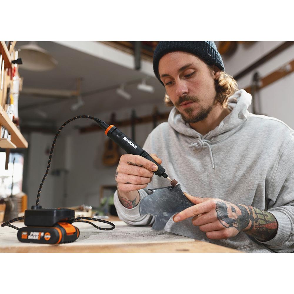 WORX WX990 MAKERX 20Volt 2.0Ah. Kömürsüz Profesyonel Gravür + 50MM Açılı Avuç Taşlama Kombo Set + 39 Parça aksesuar - . Görsel